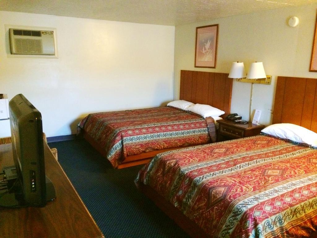 Motel 埃奇伍德 客房 照片